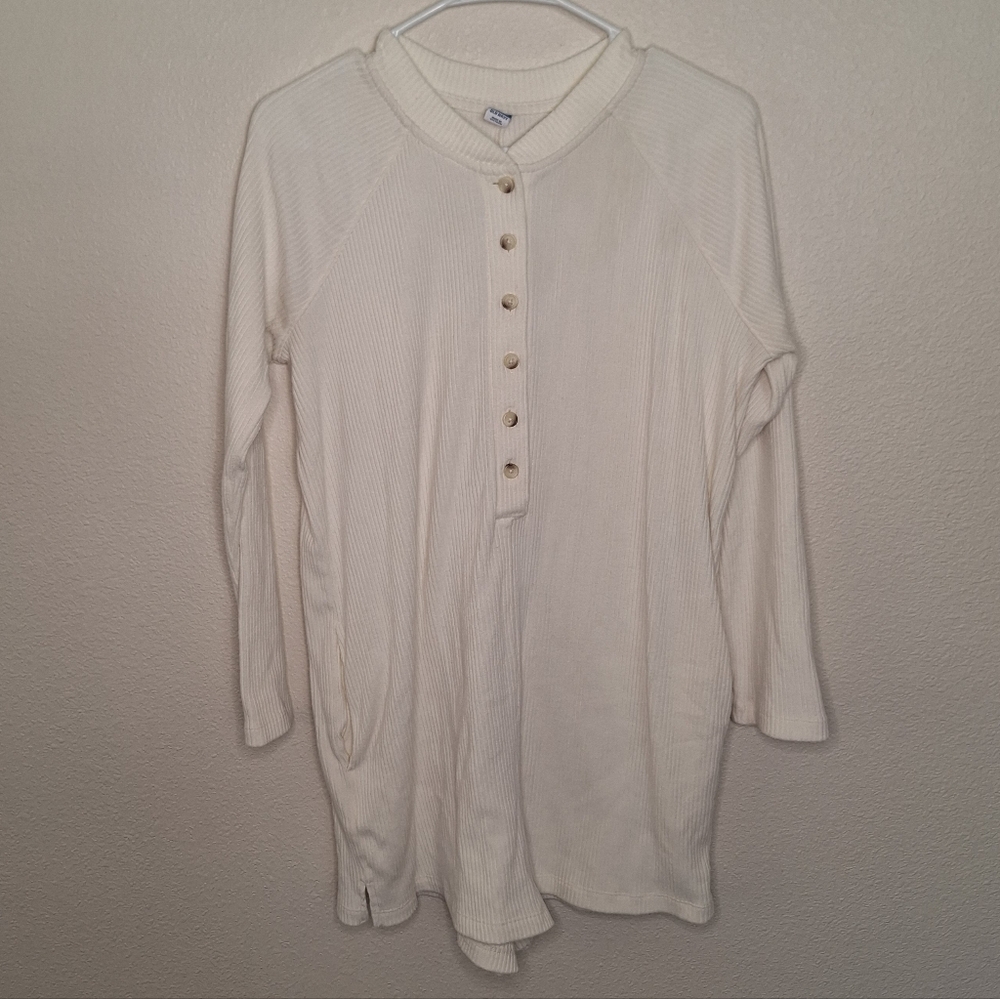 OLD NAVY Cream Button-Up Long Sleeve Ribbed Romper Size M